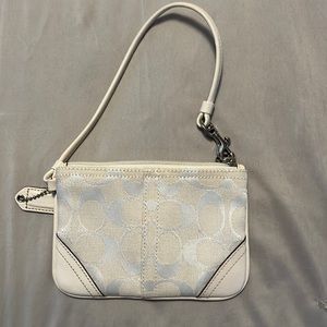 Coach wristlet white